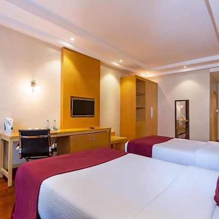 Three Steers Hotel Meru Bagian luar foto