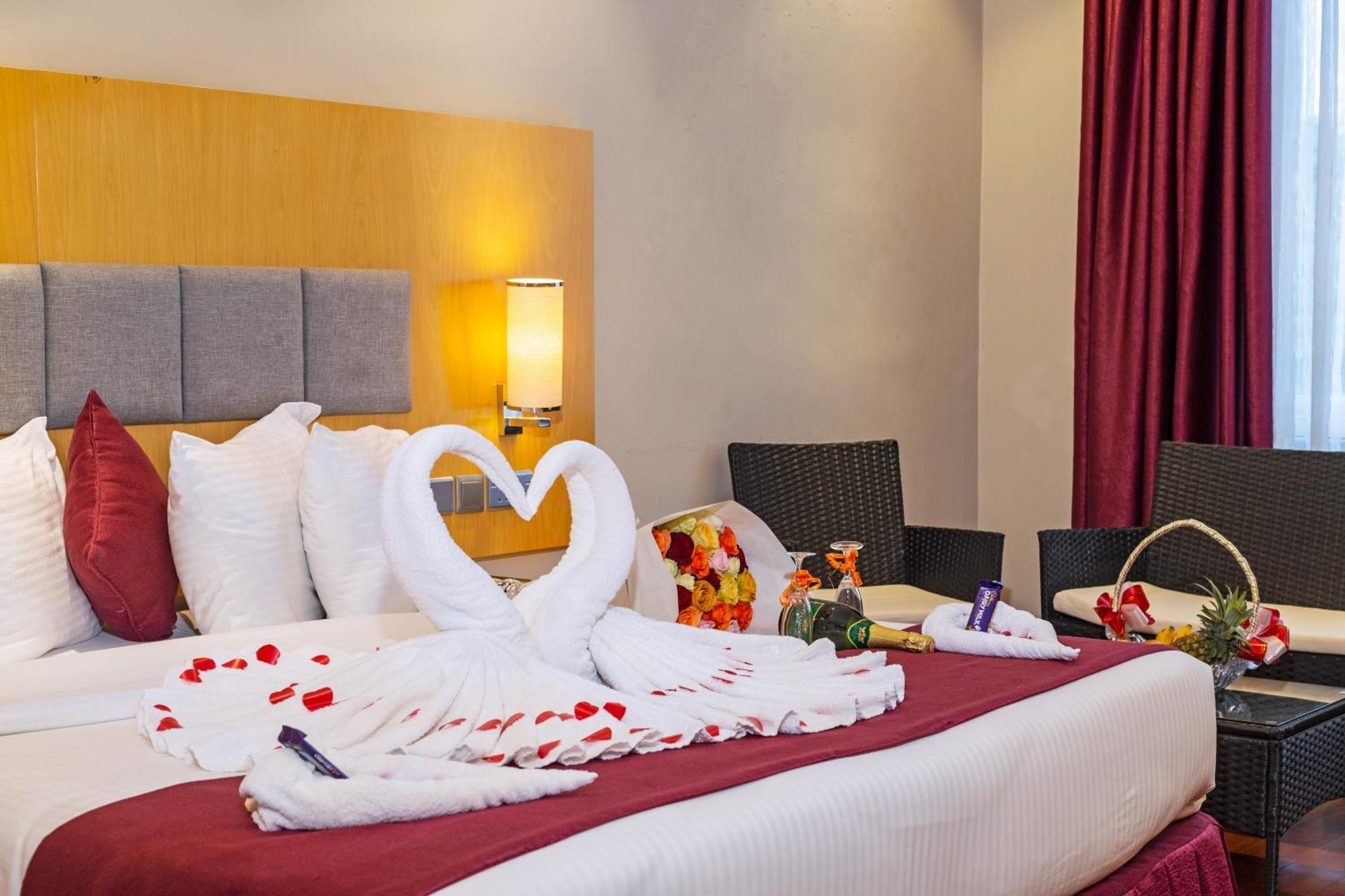 Three Steers Hotel Meru Bagian luar foto