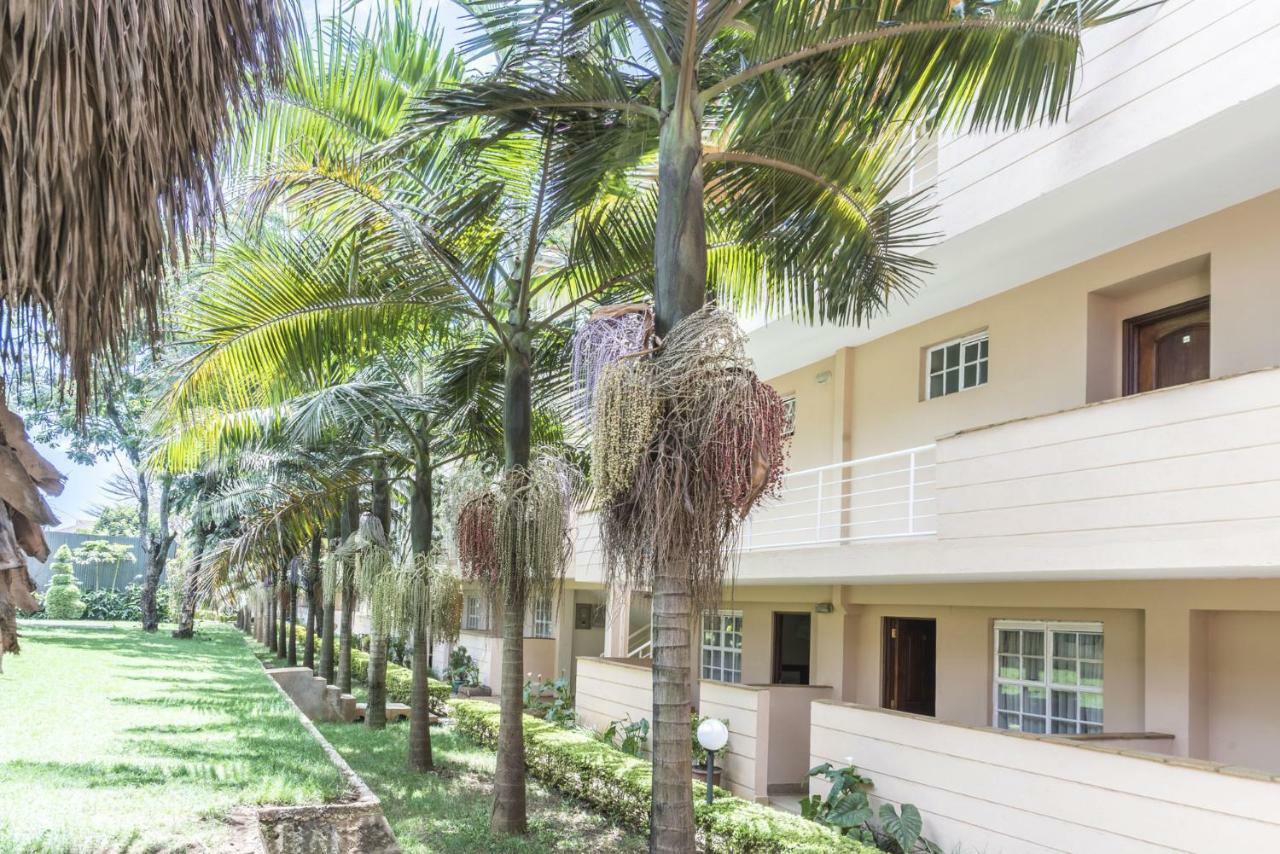 Three Steers Hotel Meru Bagian luar foto